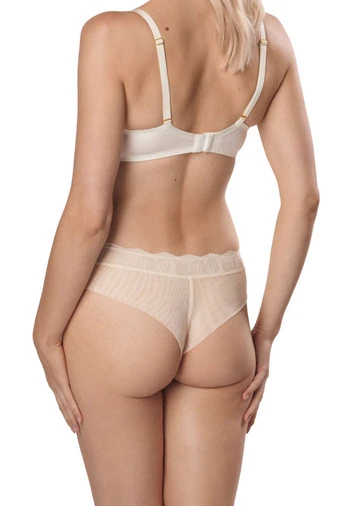 Brazyliany Z Wysokim Stanem Ada