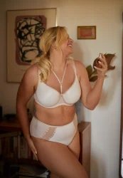 Biustonosz Minimizer Z Paskami Juliana